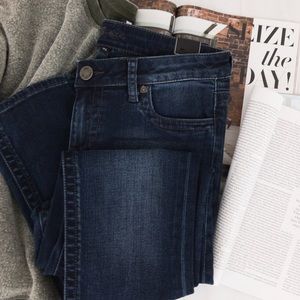 KUT from the Kloth • Straight Leg Jeans